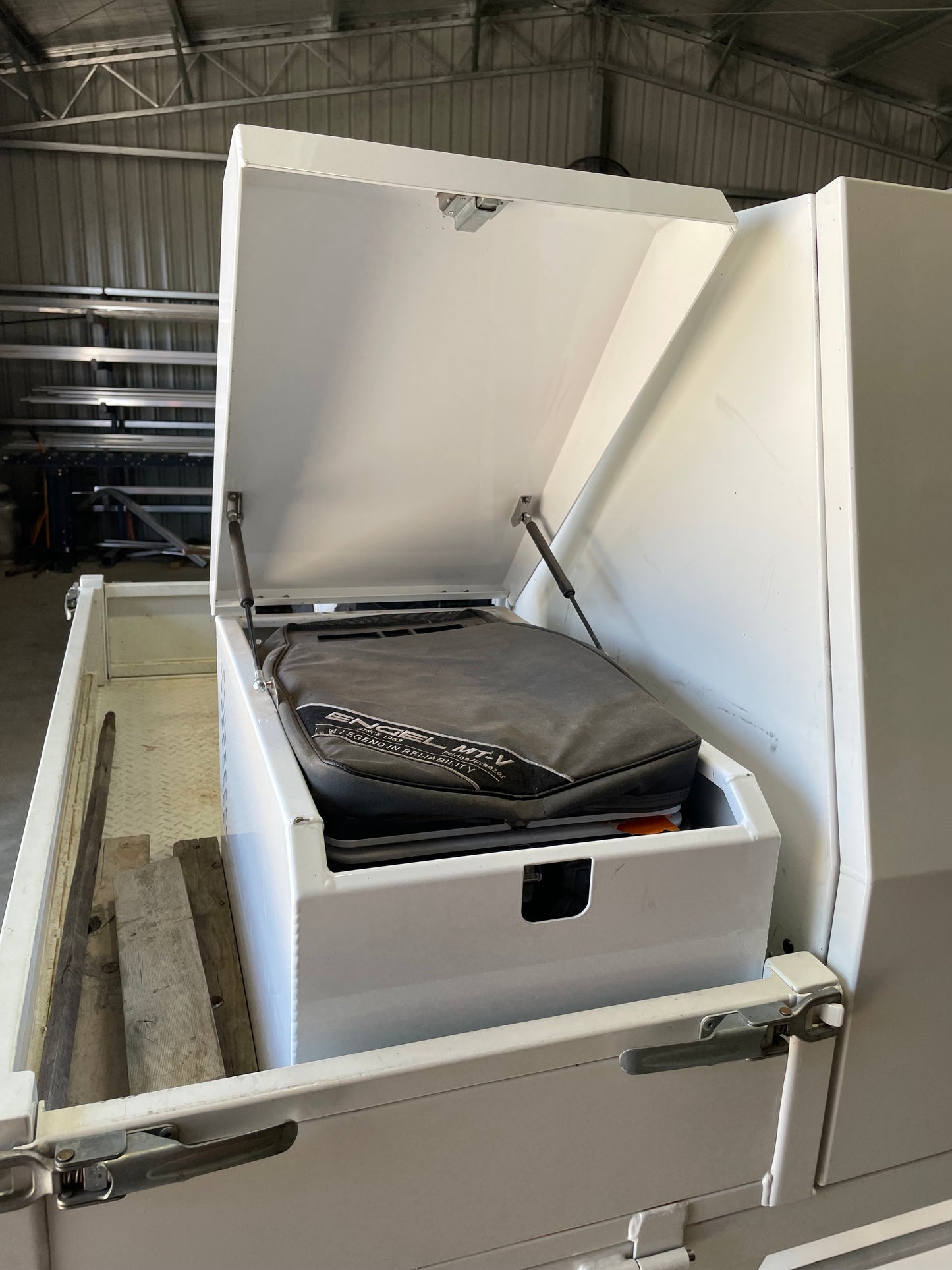 32 L Engel Fridge box