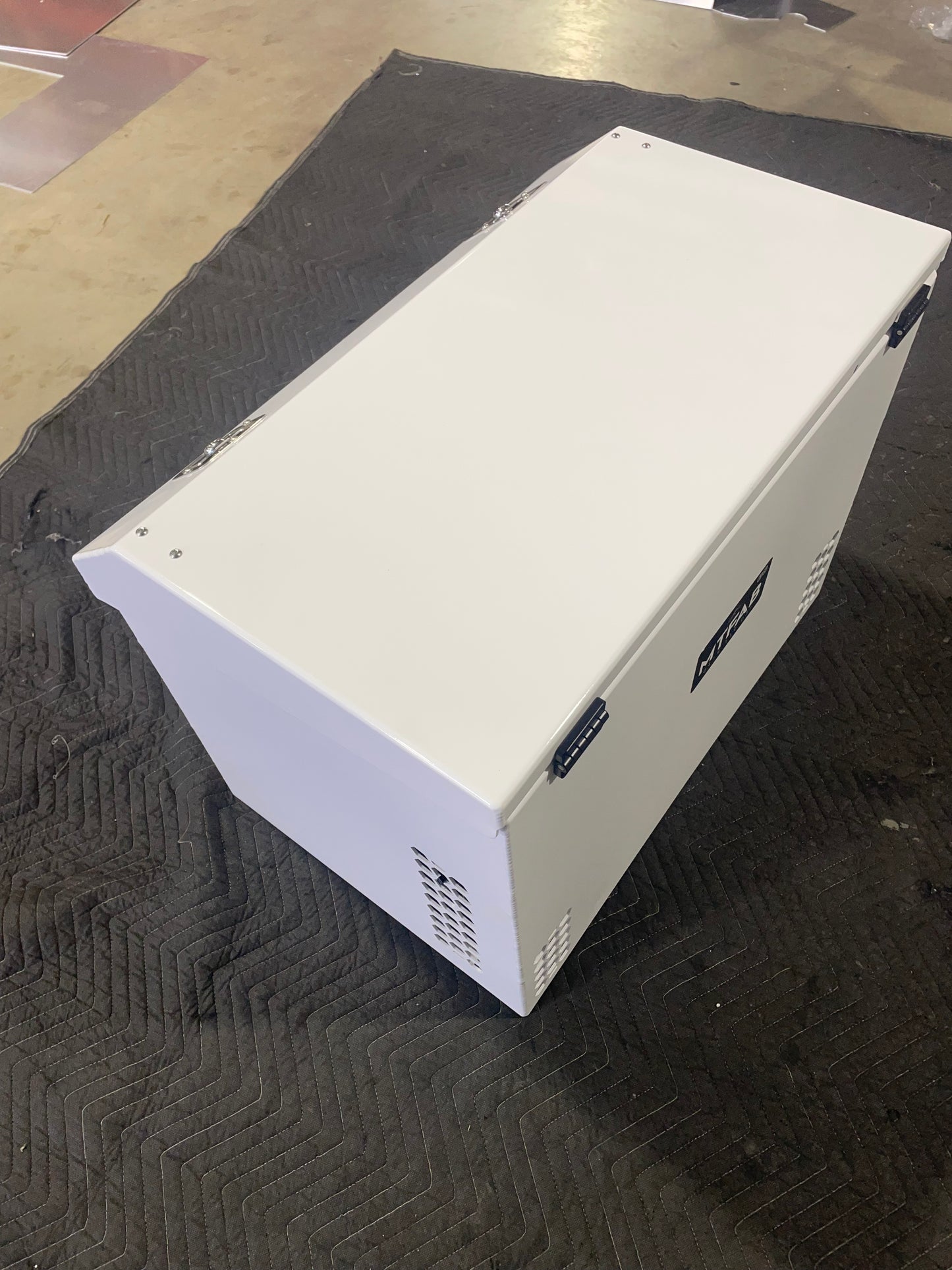 38L MR40F Engel Eclipse