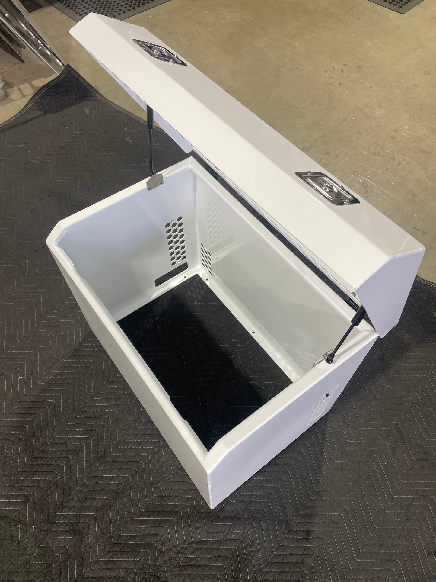 38L MR40F Engel Eclipse