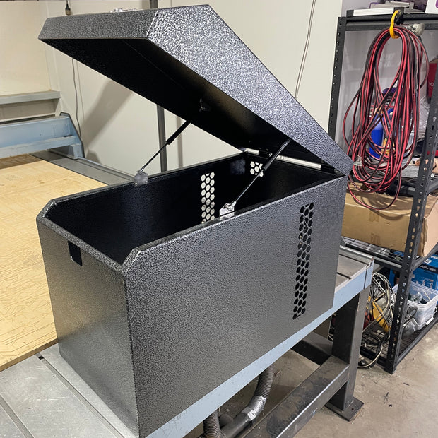 40 L Engel fridge box with room for slim battery and dc-dc Charger.